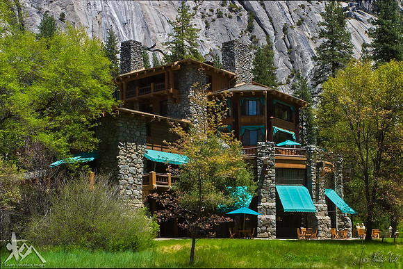 Ahwahnee Hotel